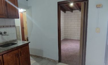 Departamento Tipo Casa en venta en Remedios de Escalada Este