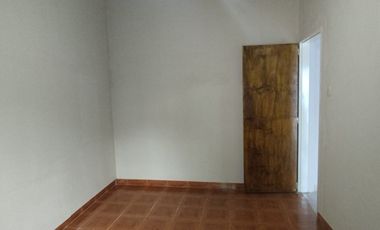 Departamento Tipo Casa en venta en Remedios de Escalada Este