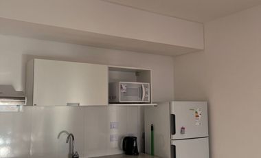 ALQUILER 2 ambientes + cochera