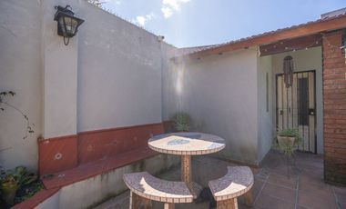 VENTA CASA HAEDO 3 AMB RECICLADA - APTO CREDITO