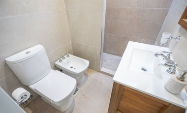 VENTA CASA HAEDO 3 AMB RECICLADA - APTO CREDITO