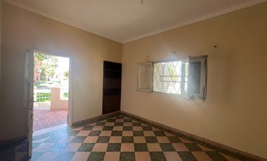 VENTA CASA 2 DORM + DPTO 1 DORM