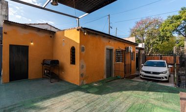 Casa en venta Don Bosco, pileta