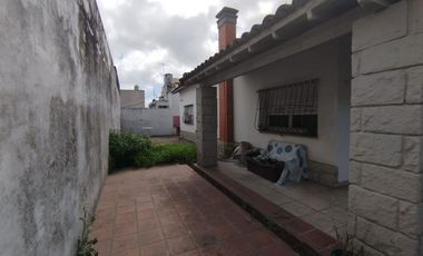 ALQUILER COMERCIAL CASA 4 AMBIENTES EN BOULOGNE