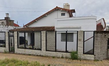 ALQUILER COMERCIAL CASA 4 AMBIENTES EN BOULOGNE