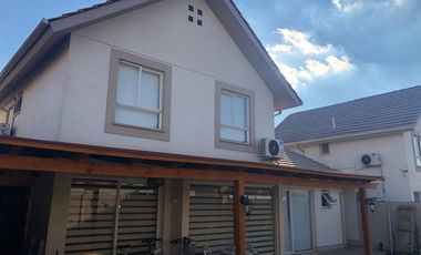 Casa en Venta en Camilo Berrios quintanilla 217