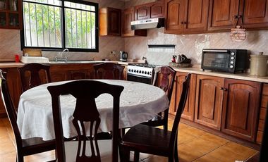 Casa en Arriendo en Casa amoblada
