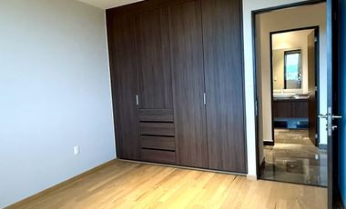 Renta Departamento 3 Recámaras y Cuarto de servicio en Juriquilla Wise Living
