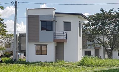 3BR House and Lot For Sale near Mamplasan Jubilation Binan Laguna