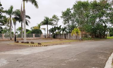 3BR House and Lot For Sale near Mamplasan Jubilation Binan Laguna