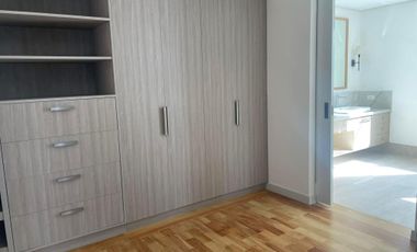 AYALA ALABANG HOUSE FOR SALE