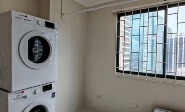 3 Bedroom Unit for rent