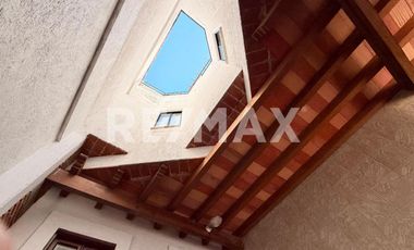 Hostal de Alta Rentabilidad en Venta – ¡Ubicación y Estilo en un Solo Lugar! - (3)