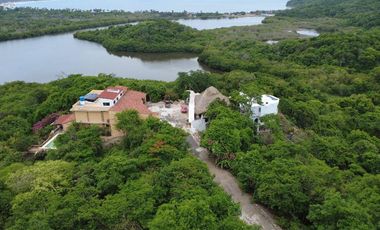 LOTE CON VISTA PANORAMICA EN FRACCIONAMIENTO PRIVADO EN MANZANILLO COLIMA