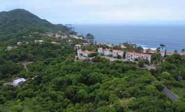 LOTE CON VISTA PANORAMICA EN FRACCIONAMIENTO PRIVADO EN MANZANILLO COLIMA