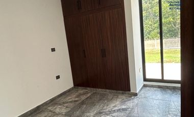 CASA EN VENTA VILLAHERMOSA TABASCO FRACCIONAMIENTO SAUCO MODELO SIRIUS
