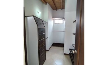 VENTA de APARTAMENTO en SABANETA