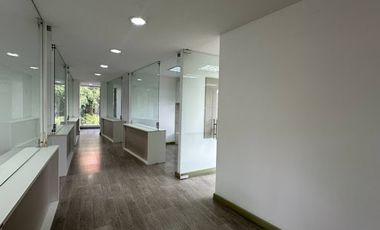 ARRIENDO de OFICINAS en MedellÃ­n