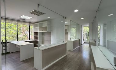 ARRIENDO de OFICINAS en MedellÃ­n