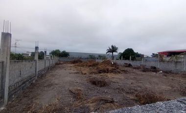 Venta de terreno comercial industrial en La Libertad