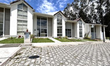 Casa de venta con dorm. en PB en La Salle, - $79.900