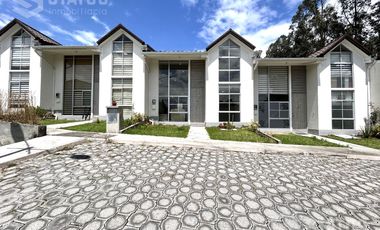 Casa de venta con dorm. en PB en La Salle, - $79.900