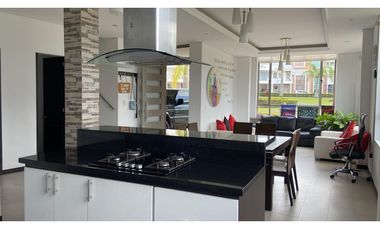 Casa campestre en Conjunto Residencial - Pacho Cundinamarca