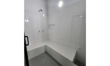 SE VENDE APARTAMENTO EN GUATAPÉ