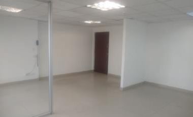 OFICINA 32 M2 EN ARRIENDO, CHAPINERO, ZONA FINANCIERA Y COMERCIAL
