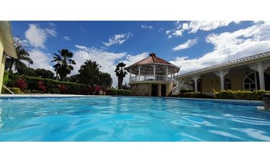 Casa campestre en Chinauta con todas las comodidades!
