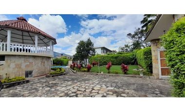 Casa campestre en Chinauta con todas las comodidades!