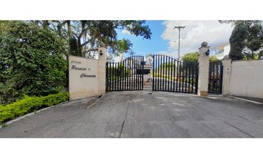 Casa campestre en Chinauta con todas las comodidades!