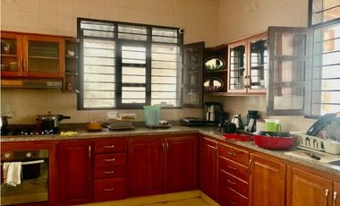 Hermosa casa en la Avenida del Libertador Santa Marta