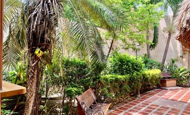 Hermosa casa en la Avenida del Libertador Santa Marta