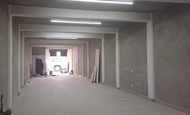 Edificio con local y oficinas en renta en el Centro Histórico