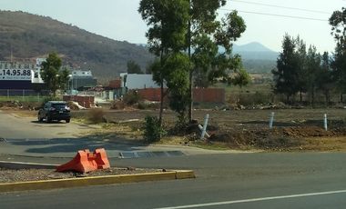 Terreno comercial en renta sobre carretera Salida a Quiroga