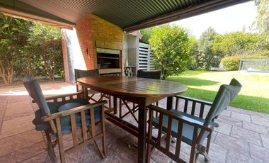 Casa en  alquiler anual totalmente equipada