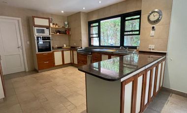 Casa en  alquiler anual totalmente equipada