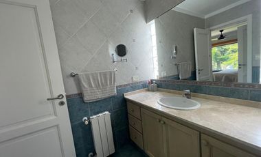 Casa en  alquiler anual totalmente equipada