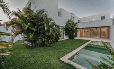 Casa en venta en Privada El Origen – Mérida