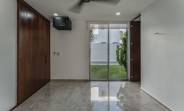 Casa en venta en Privada El Origen – Mérida