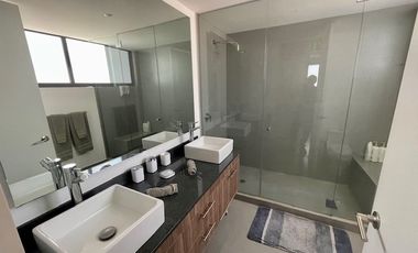 Edificio en Venta con Uso de Suelo Mixto en Verónica Anzures