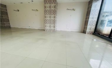 Kennedy, Local Comercial en Renta, 361m2, 5 Ambientes