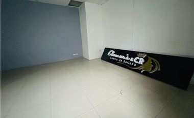 Kennedy, Local Comercial en Renta, 361m2, 5 Ambientes