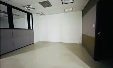 Kennedy, Local Comercial en Renta, 361m2, 5 Ambientes