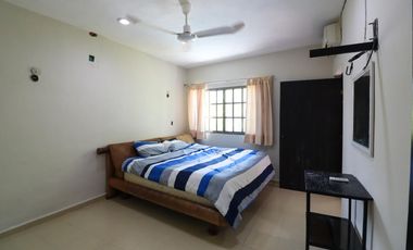 Casa de dos recámaras con villas individuales a 100 metros de la playa en San Crisanto