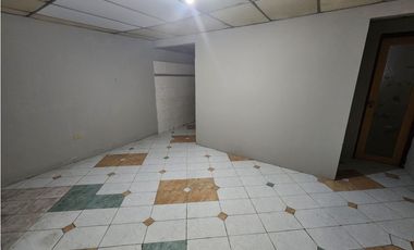 Se ALQUILA Apto vacío - El Crisol