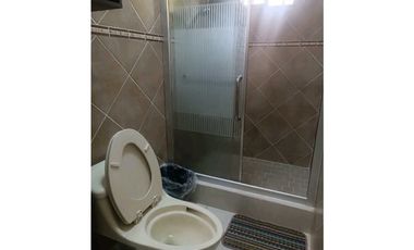 VENTA DE CASA EN DAVID  RESIDENCIAL AQUALINA COMPLETAMENTE CERCADA