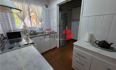 Ph tipo Casa en Venta - Zona Playa Sur - A metros del Mar y del Centro