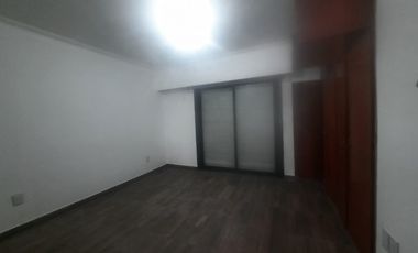 Casa PH en venta en Lanus Este